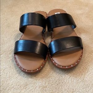 STEVE MADDEN IVARA BLACK LEATHER SANDALS